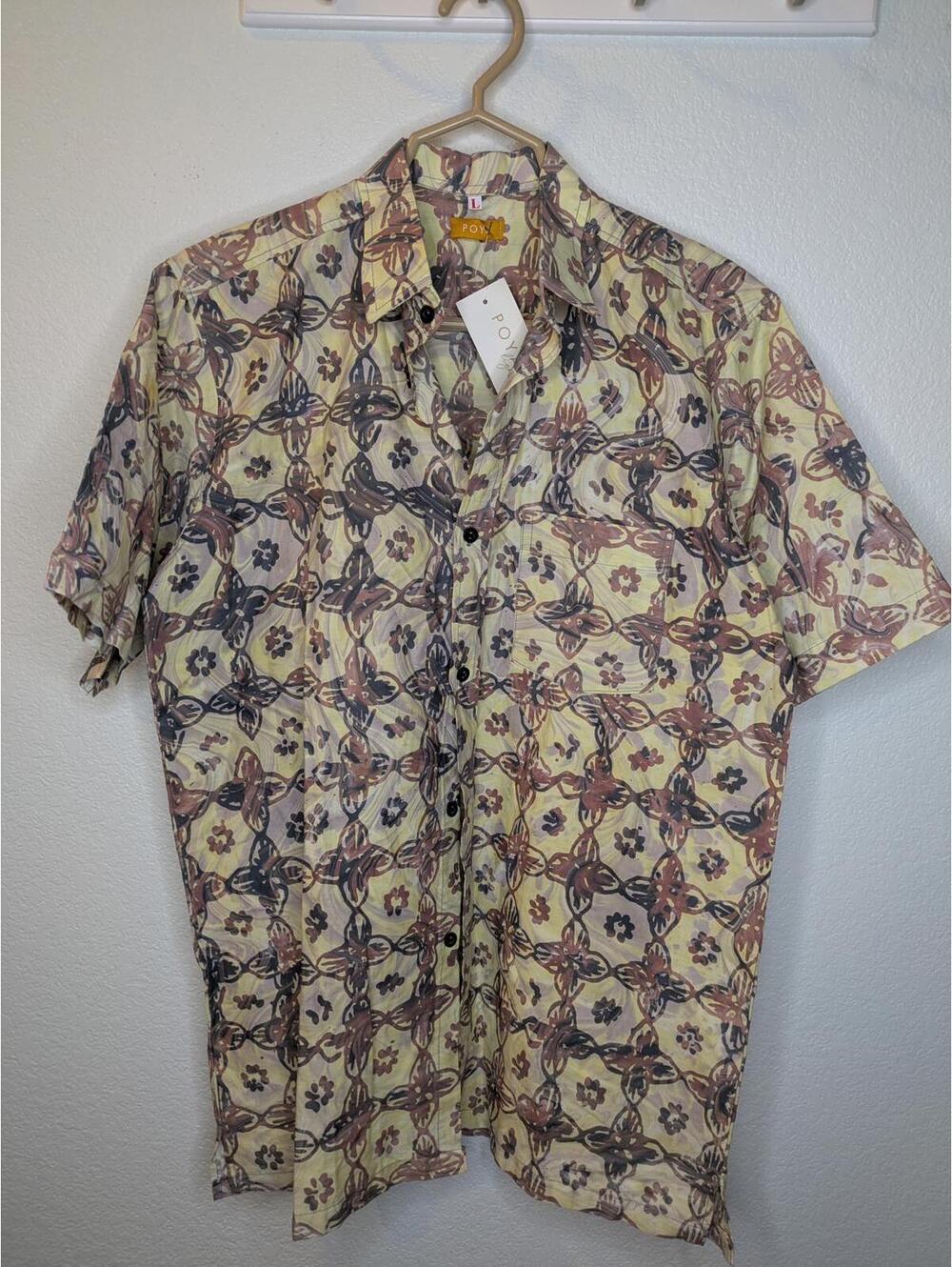 Poya Light Men's Batik Shirt Size L Yellow Multi Terengganu Short Sleeve NWT